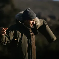 VÝPREDAJ Fjällräven Nuuk Lite parka zimná bunda, veľ: L